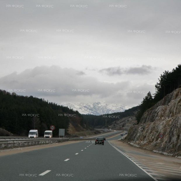 Възстановено е движението по път I-6 Казанлък – Сливен, в участъка Гурково – Твърдица, при км 351