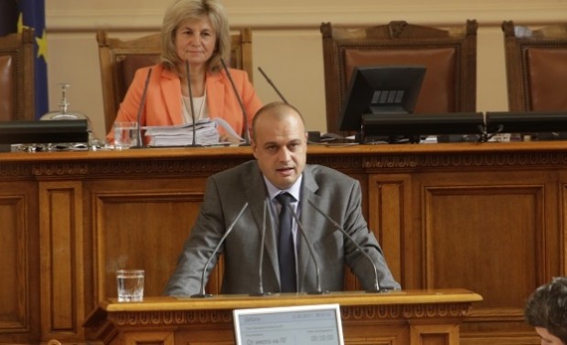 Христо Проданов: Правителството на Радев се държи реваншистки срещу БСП