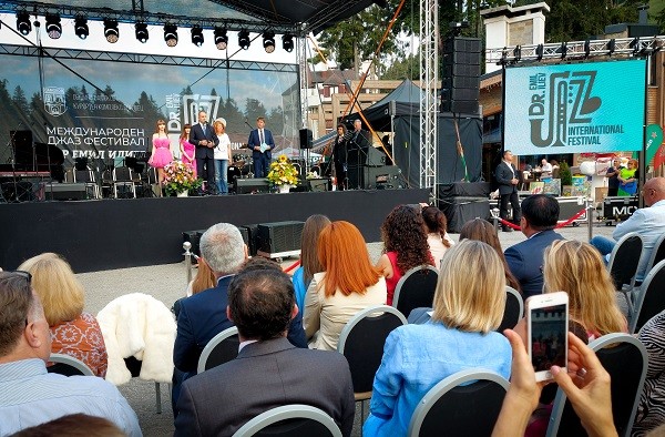 Държавният глава Румен Радев откри Международния джаз фестивал "Д-р Емил Илиев" в Боровец