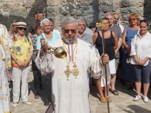 Негово Високопреосвещенство Старозагорският митрополит Киприан отслужи Божествена св. Литургия в храм "Св. Йоан Рилски"