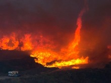 BBC: В Калифорния се формира уникално природно явление - огнено торнадо (ВИДЕО)