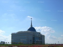 Reuters: Казахстан ще заобикаля Русия с износ на нефт през Азербайджан