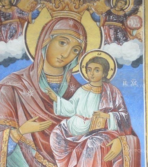 Близо 8 хиляди души празнуват имен ден на Голяма Богородица в Община Стара Загора