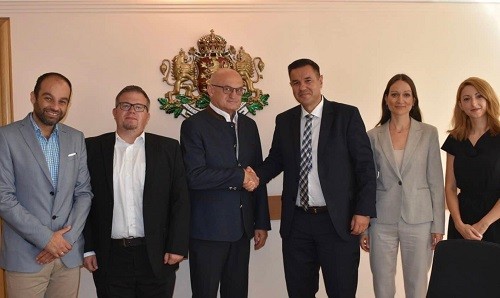 Германска компания обмисля инвестиция за разкриване на 2 000 нови работни места в България