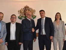 Германска компания обмисля инвестиция за разкриване на 2 000 нови работни места в България