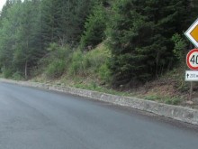 Възстановено е движението по път I-6 София – Карлово в района на разклона за Горна Малина