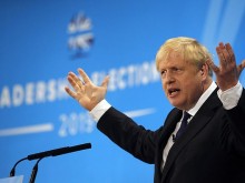 Борис Джонсън: Великобритания никога няма да признае анексията на Крим от Русия