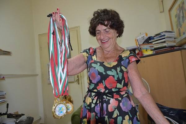 Виолета Балканска с пореден златен медал от Световния шампионат по фолклор в Поморие