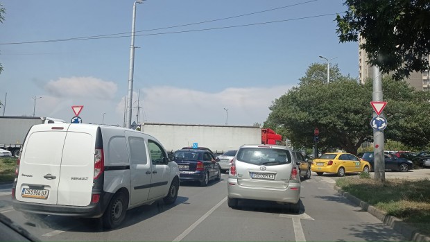 За инцидент на оживено кръстовище в Пловдив научи Plovdiv24 bg Той