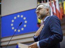 Михаел Рот: Конституционни промени, за да продължат преговорите на Скопие с ЕС