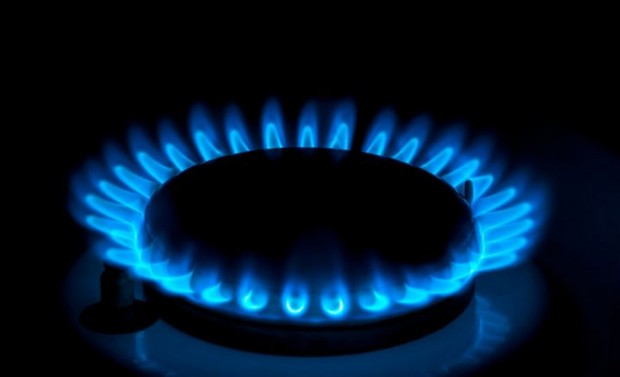 Регулаторът решава за цената на природния газ за септември