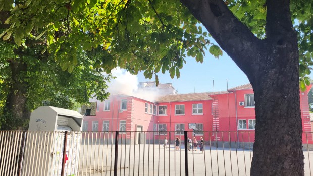 За пожар в пловдивско училище научи Plovdiv24 bg Става дума за едно