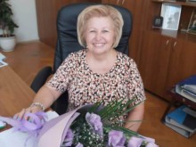 Легендарна директорка на голяма гимназия в Пловдив се пенсионира