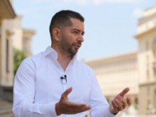 Политологът Слави Василев: Необходими са промени в политическата система на България