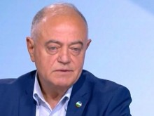 Атанас Атанасов, "Демократична България": На тези избори битката е между реформаторските и реставраторските сили