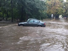 Водният ад няма край? Вижте какво ни очаква утре