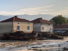 Вижте как е изглеждало село Каравелово тази сутрин, бедственото положение остава в сила