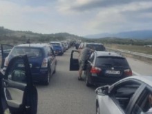 Киломоетрично задръстване се е образувало на границата с Гърция
