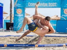 Калоян Атанасов с бронз на световното по плажна борба
