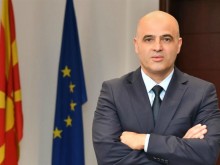Премиерът на Северна Македония Димитър Ковачевски пристига в България