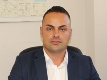 Цялата налична техника на "Автомагистрали" разчиства щетите след бедствието в Карловско