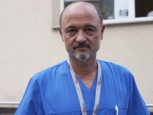 Д-р Асен Меджидиев посети Патриарх Неофит в болницата