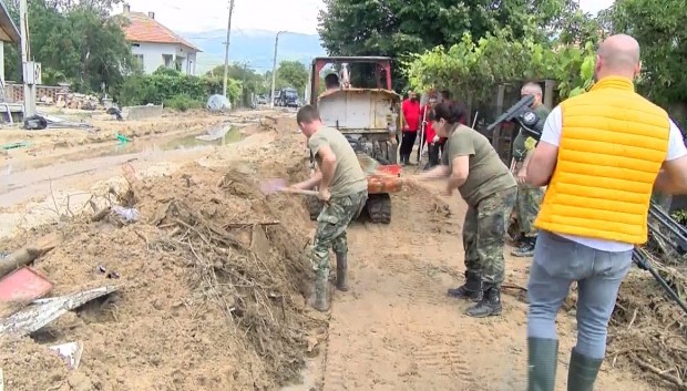 Областният управител на Пловдив: Не е имало поголовна сеч в района на бедствието