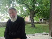 Отец Рафаил: Много е страшно, но благодаря на Бог, че няма жертви