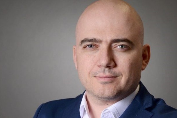 Министърът на туризма Илин Димитров проведе среща за популяризиране на инициативата "Син флаг"