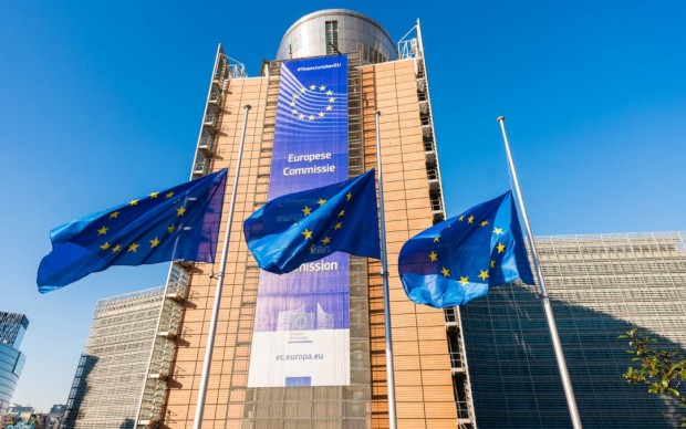 Европейската комисия ЕК се надява страните извън Шенген като България