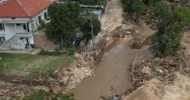 РЗИ-Пловдив издаде препоръки към хората в наводнените села, за да