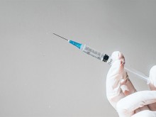 В САЩ ще поставят по една ваксина срещу Covid годишно