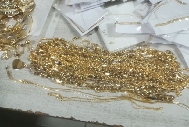 Митничари задържаха контрабандно злато на МП Малко Търново