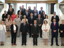 Премиерът Гълъб Донев се срещна с посланиците от страните членки на ЕС и представителството на ЕК