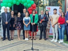 Нинова: Всички процедури на семейства с репродуктивни проблеми ще бъдат безплатни