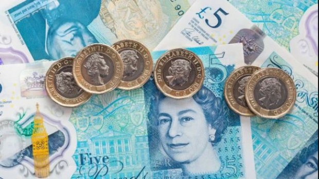 Банкнотите с лика на Кралица Елизабет II остават законно разплащателно средство