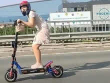 След като бус блъсна Емили с тротинетката: Оказа се, че тя е била дрогирана
