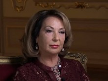 Съпругата на Петър Стоянов коментира кралицата пред Десислава Плевнелиева