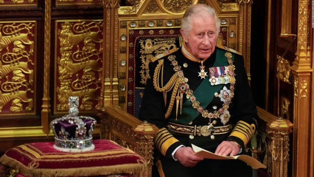 Чарлз III официално е обявен за крал на Обединеното кралство