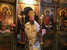 Митрополит Серафим ще оглави литургия в село Марчево