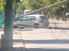 Пловдивско село е без ток заради катастрофа