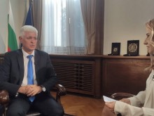 Министър Стоянов: Армията е там, където има необходимост от нея