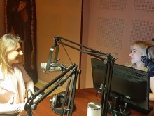 Експерт: Потребителите не трябва да се поддават на агресивните практики на мобилните оператори