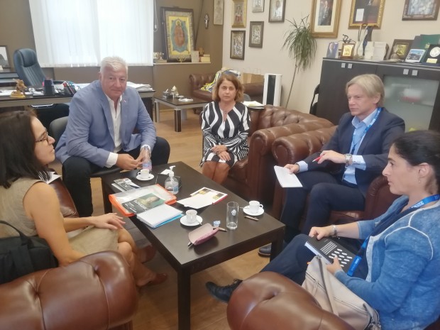 Кметът на Пловдив се срещна с международни наблюдатели за предстоящите избори
