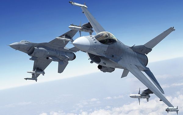 ВВС на Гърция получиха първите си изтребители F-16 Viper