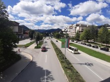 Ремонтни дейности на асфалтовата настилка се извършват по няколко направления в област Смолян
