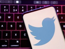 Акционерите на Twitter искат Мъск да придобие социалната мрежа