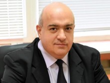 Зам.-ректор на УНСС: Подготвяме сътрудничество с други университети за получаване на двойна диплома