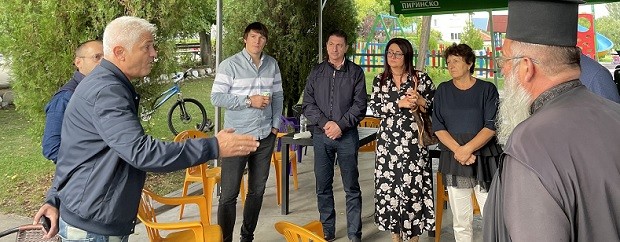 Кандидатите от ГЕРБ-СДС проведоха среща с жители на Яхиново