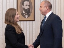 Президентът: България се нуждае от стабилно редовно правителство